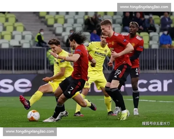 4-2 险变 3-3：曼联三连胜下的光鲜与暗伤